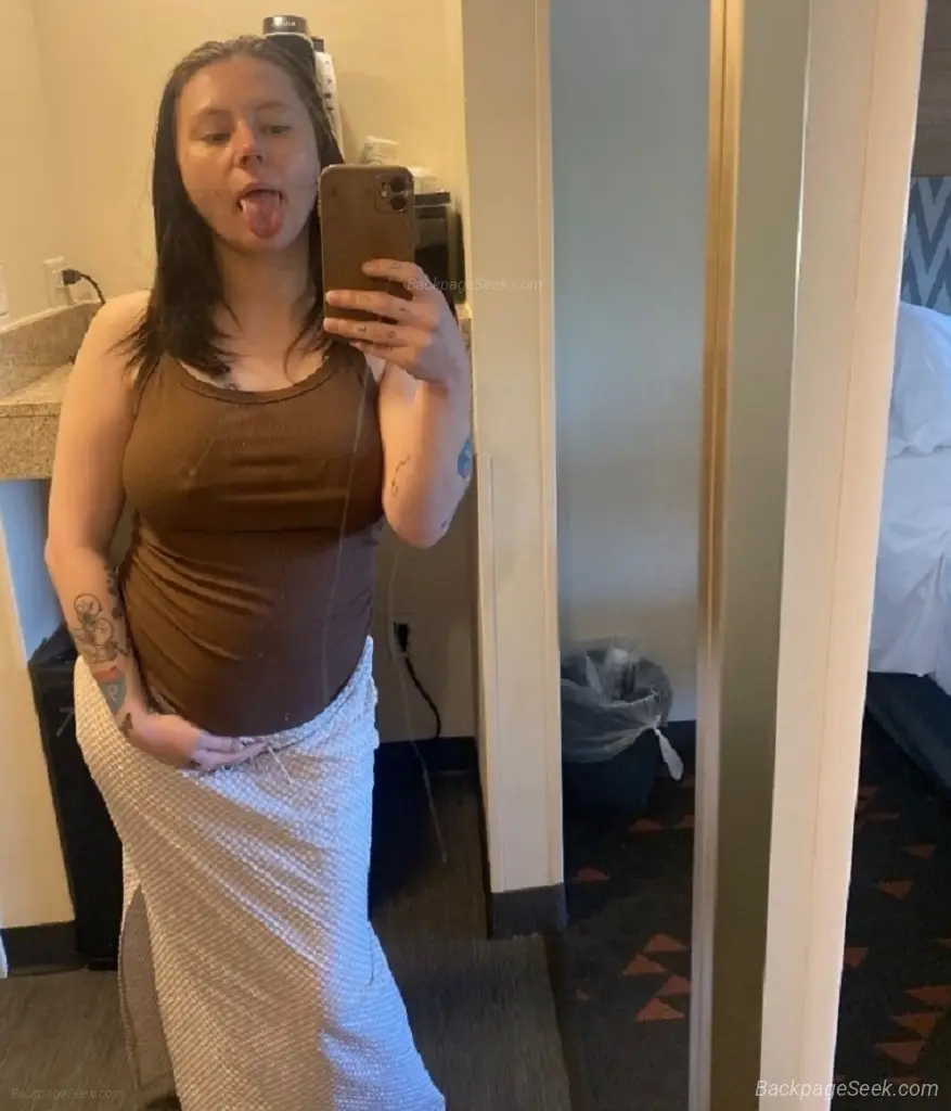 I'm sexy Horny Queen Available For Hookup Incall/Outcall/ Carfun Face