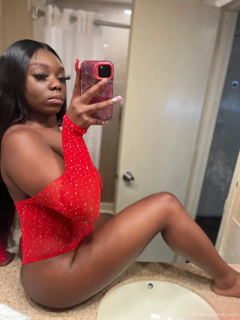 Soakin Wett QV SPECIAL Chocolate Available Now Pooler incall... in Savannah – Women Seeking Men photo 6