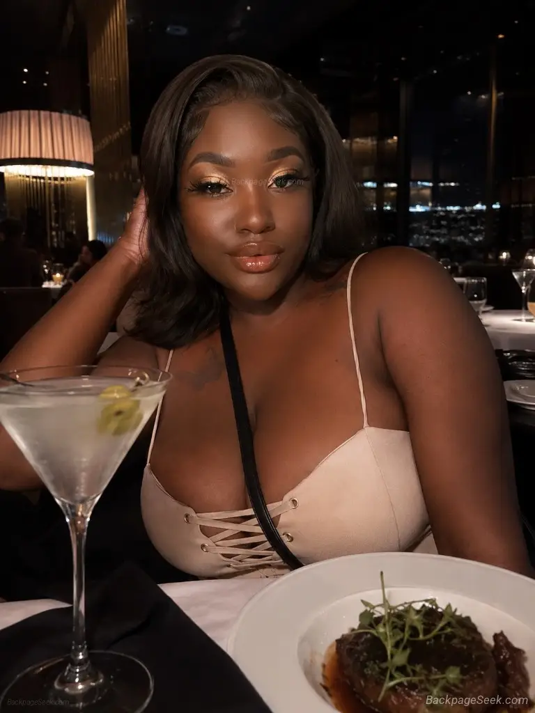 pecials 50 Facetime Toys Included Squirt Fetish Role Play in Savannah – Women Seeking Men photo 3