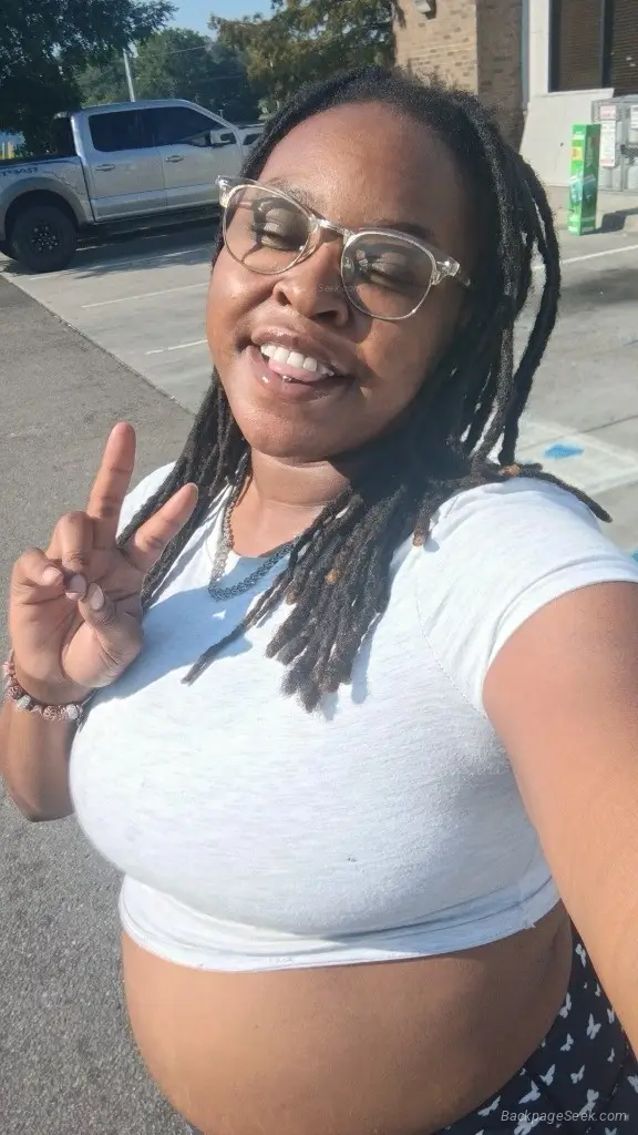 Come meet Savannah s Favorite Masseuse in Savannah – Women Seeking Men photo 2
