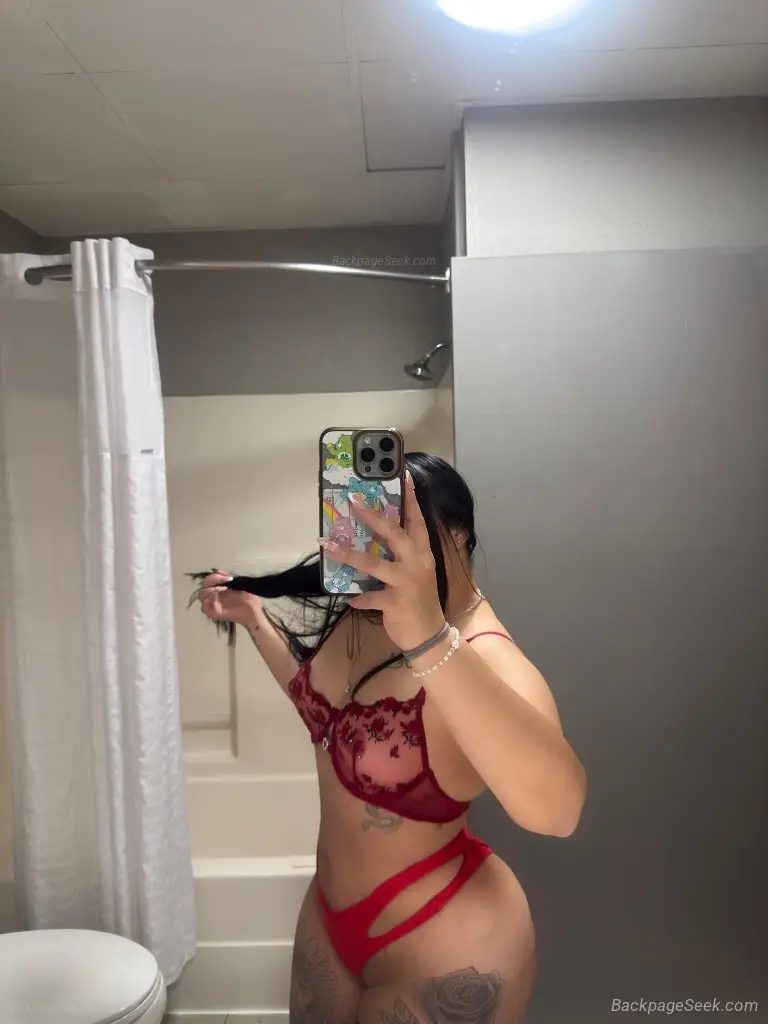 Marilis LATINA in Savannah – Women Seeking Men photo 4
