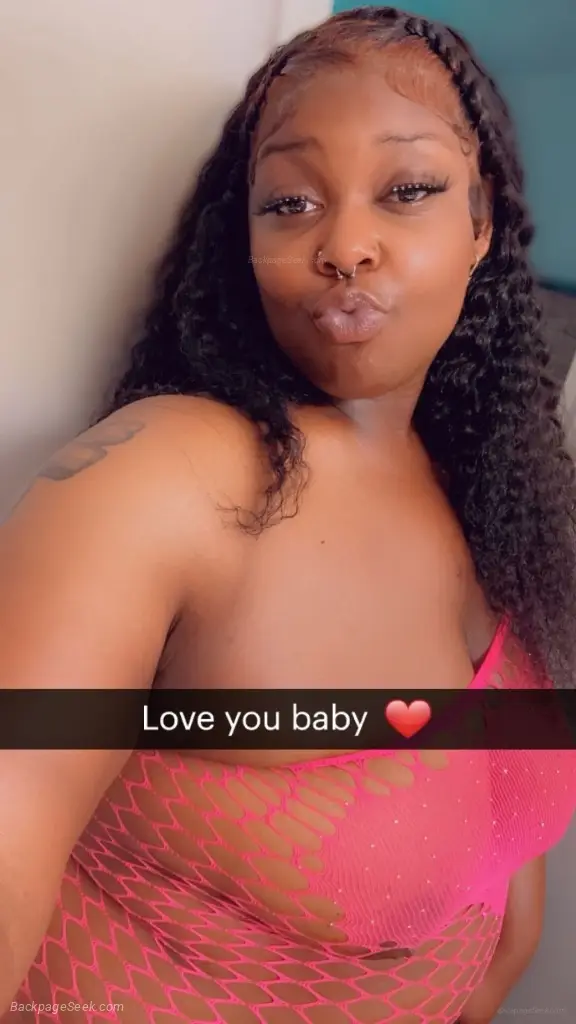 Sexy Darkskin Bbw BigClit Squirter & Natural Born Eaterr