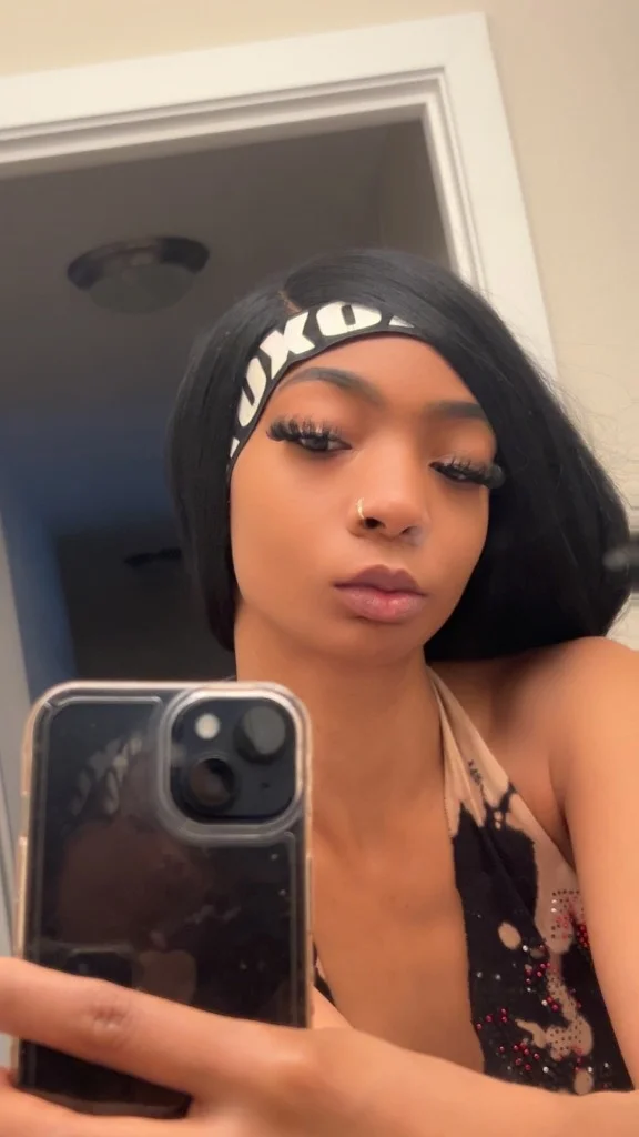Let s Play Babes Petite Caribbean Bombshell Barbie Top Dolla... in Seattle – Women Seeking Men photo 2