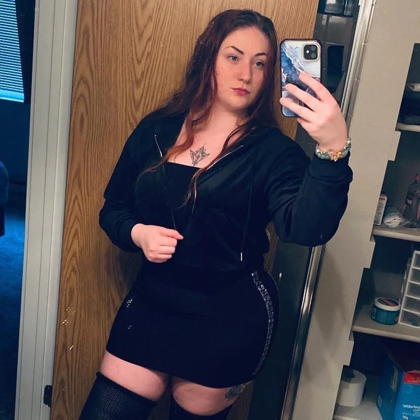 Cherry bombshell ExtraWet RedHeaded Sugarbaby ur tastiest tr... in Seattle – Women Seeking Men photo 4