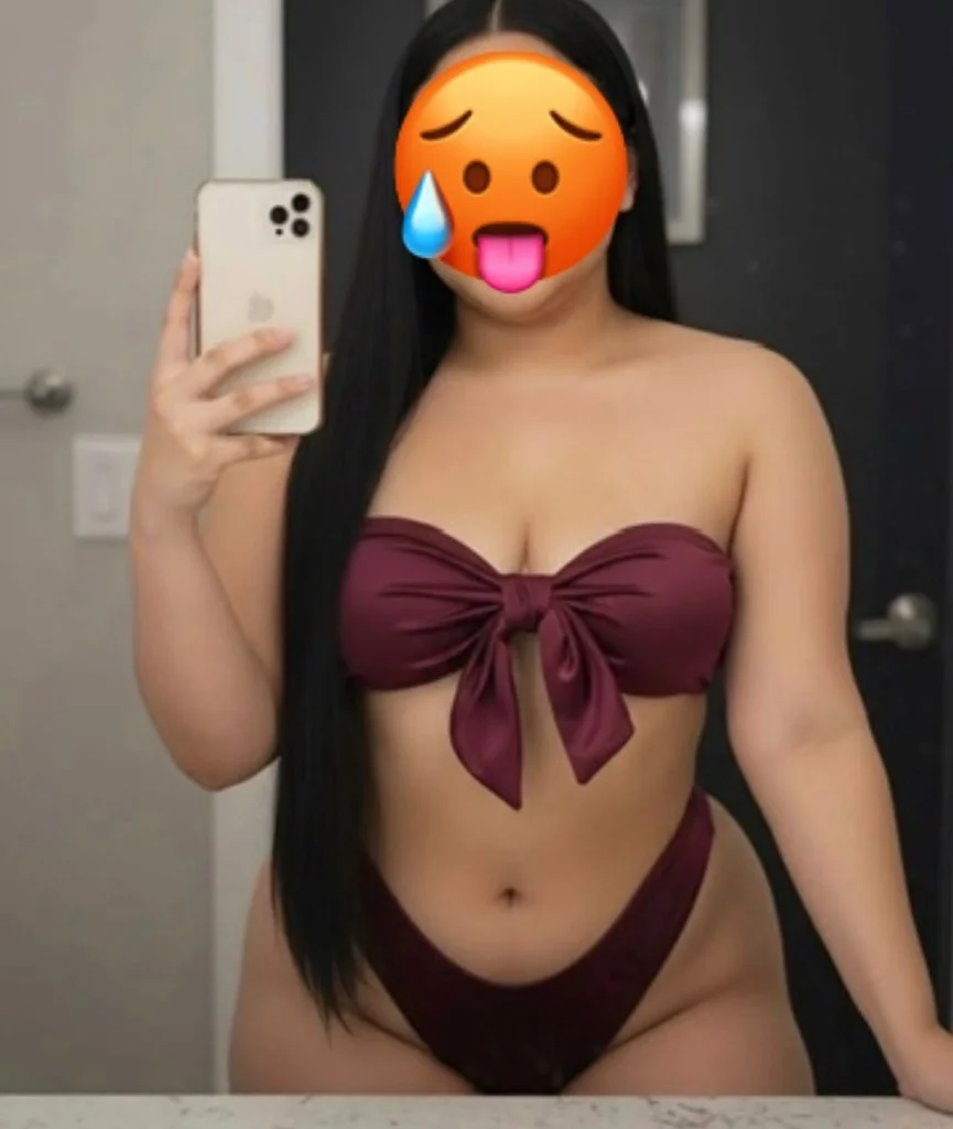 Hello love I'm a young and daring Latina Available for INCAL... in Seattle – Women Seeking Men photo 2