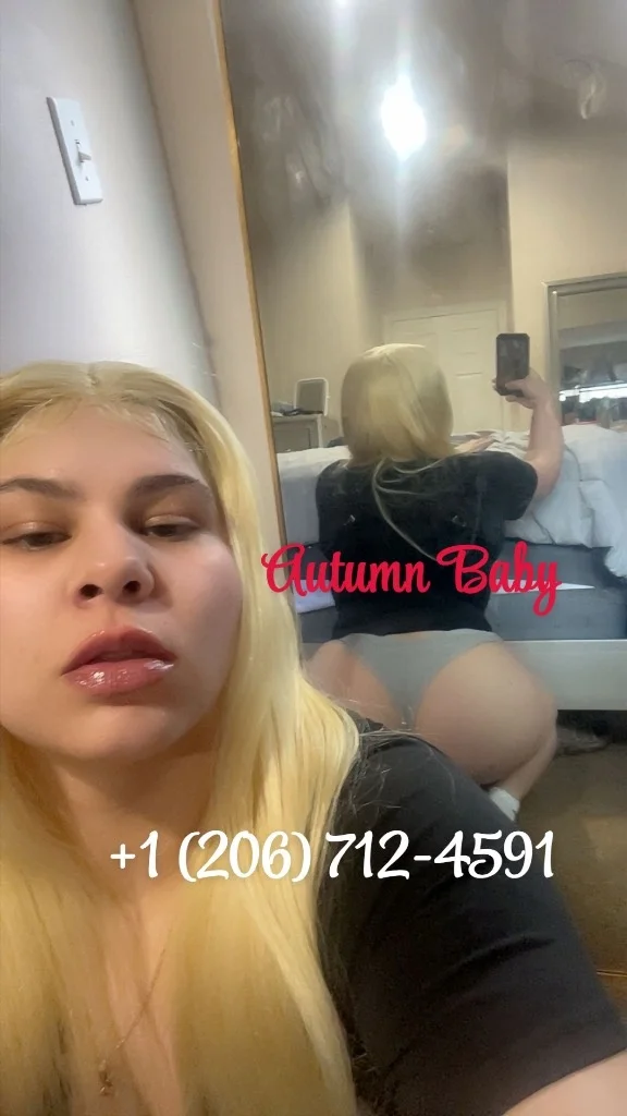 SEDUCTIVE LUXURIOUS CURVY BLONDE MUSE