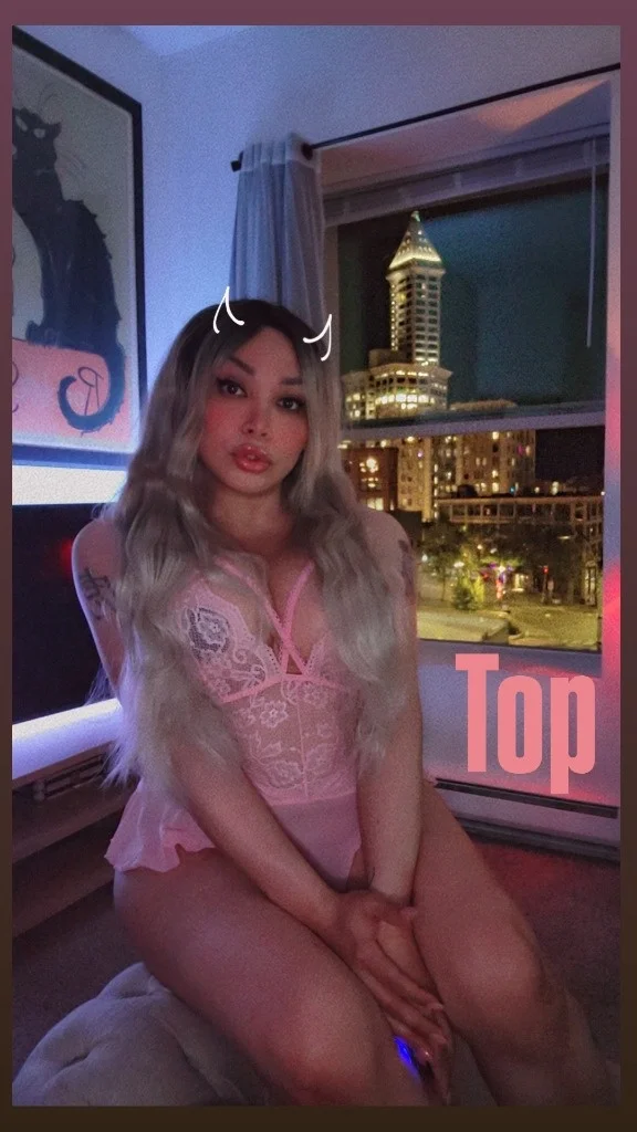 NATY STRICTLY TOP