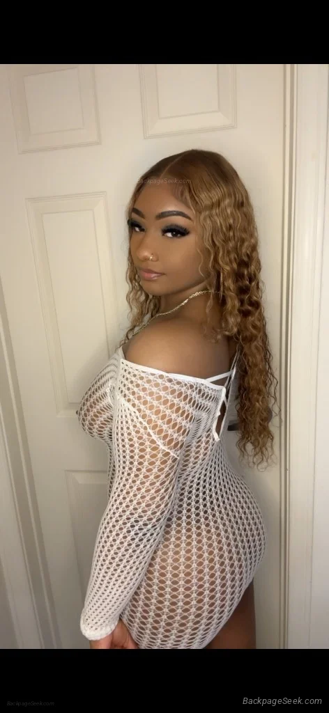 DANGEROUSLY FREAKY LETS HAVE SOME NASTY FUN INCALLOUTCALLDUO... in Seattle – Women Seeking Men photo 4