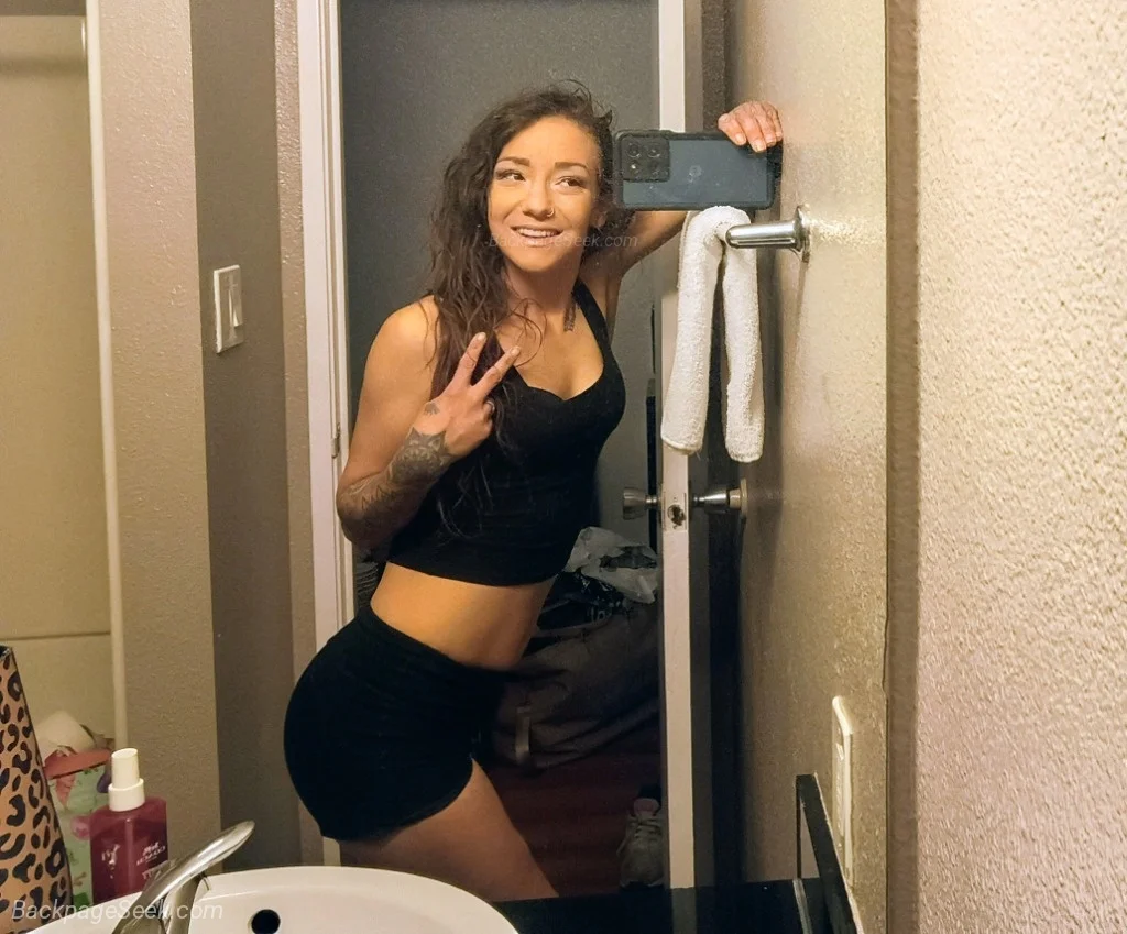 100lbs of fun Zero chance you'll forget me in Seattle – Women Seeking Men photo 3