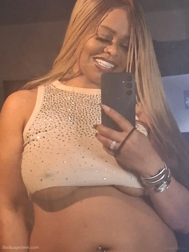 Multi Racial Goddess MILF DuZ UR Body G DD HOTTEST KITTY IN... in Seattle – Women Seeking Men photo 4