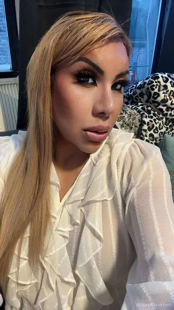 EVERETT SLOPPY THROAT AVAILABLE NOW I GOT THAT TROAT THAT LE... in Seattle – Women Seeking Men photo 2