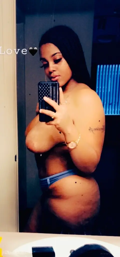 Beautiful honey Cuban and BLK bombshell Super soaker ultimat... in Seattle – Women Seeking Men photo 5