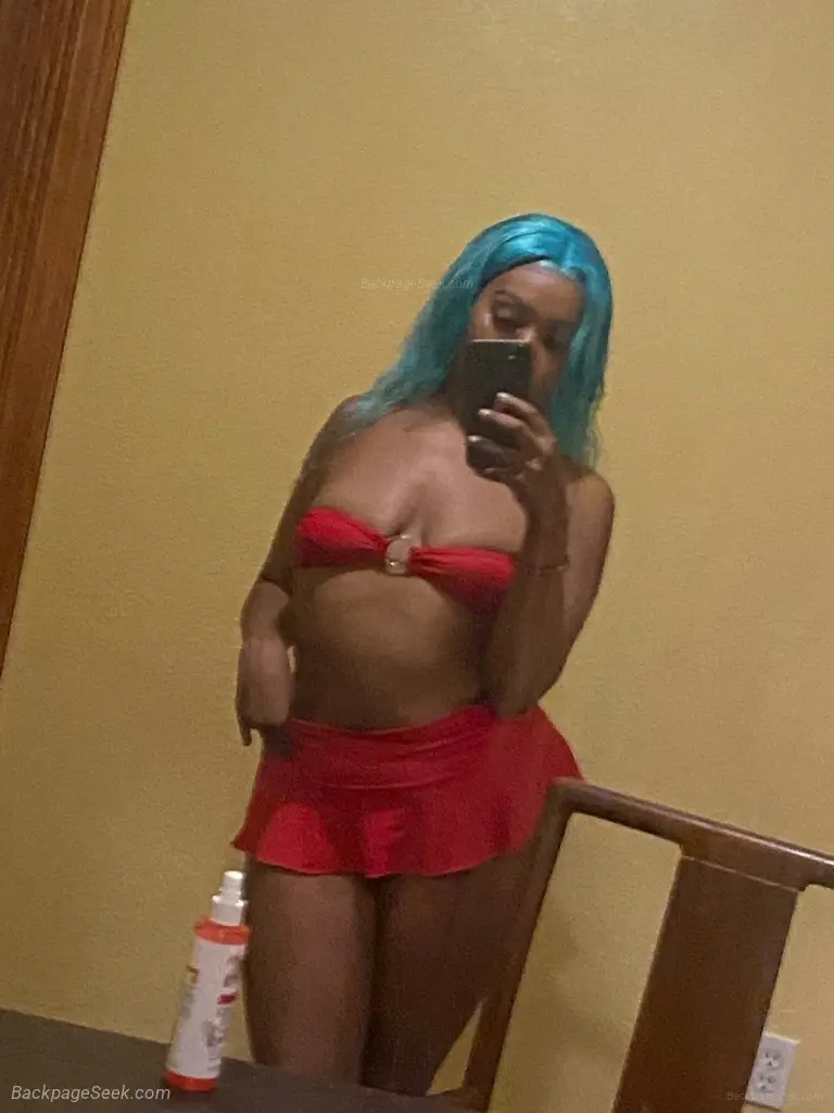 Cum play w a thick brown skin