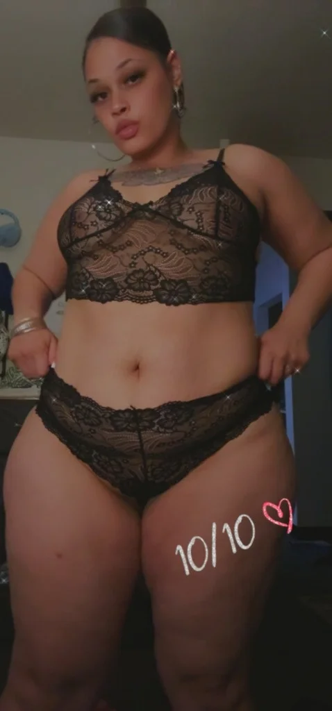 INCALL SPECIALS Satisfaction Guaranteed SHORT SEXY in South Bend – Women Seeking Men photo 3