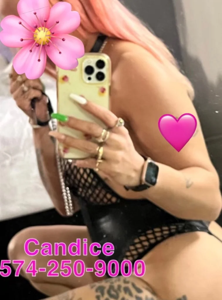 New discreet and ready to meet available now one night only... in South Bend – Women Seeking Men photo 3