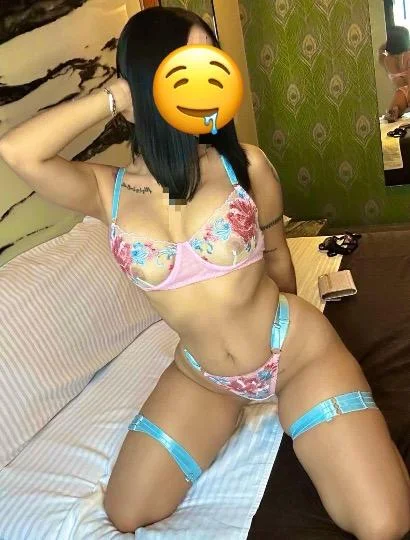 Let s Play Daddy in South Bend – Women Seeking Men photo 2