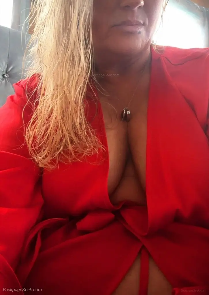 available Sexy BBW Crazy Throat Goat Available now in Call o... in South Bend – Women Seeking Men photo 5