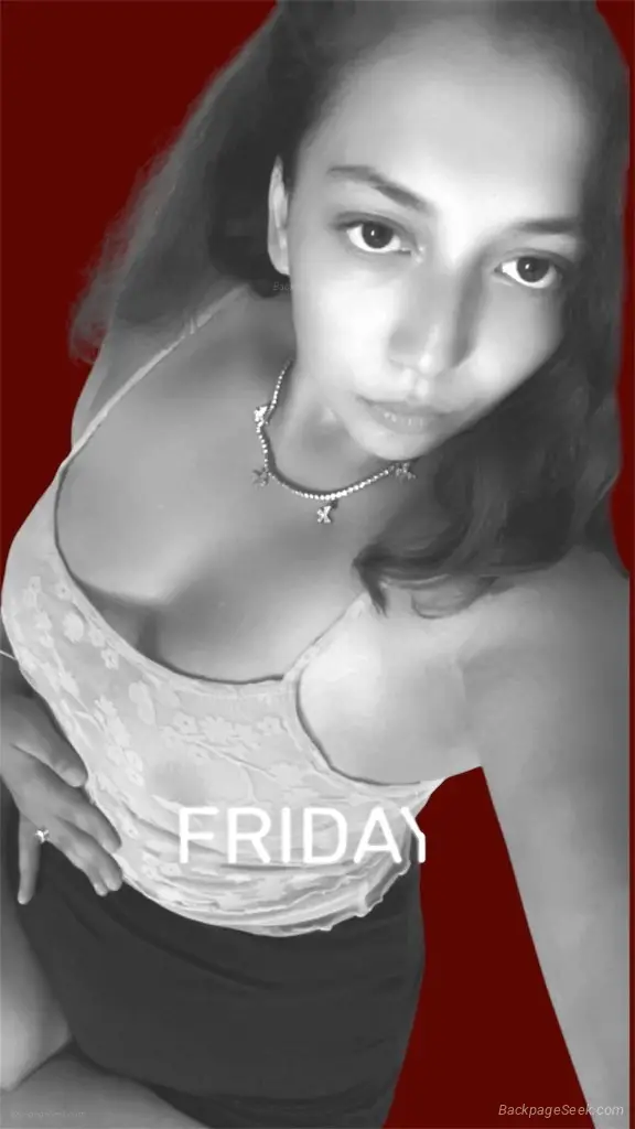 NEW Freshh NEW in South Bend – Women Seeking Men photo 2