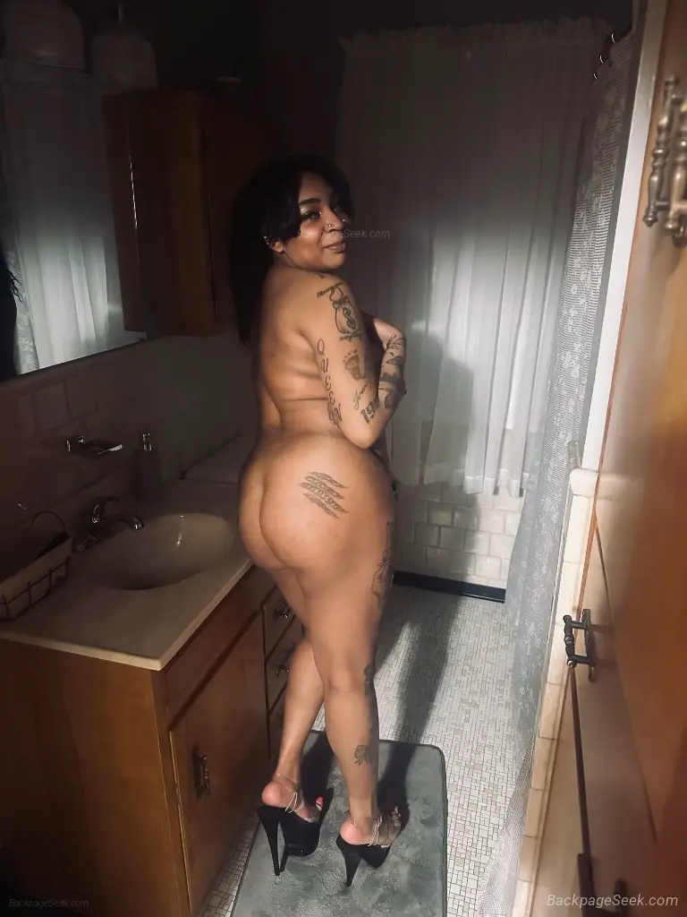 OuTcall available all nightmishawaka area s r in South Bend – Women Seeking Men photo 4
