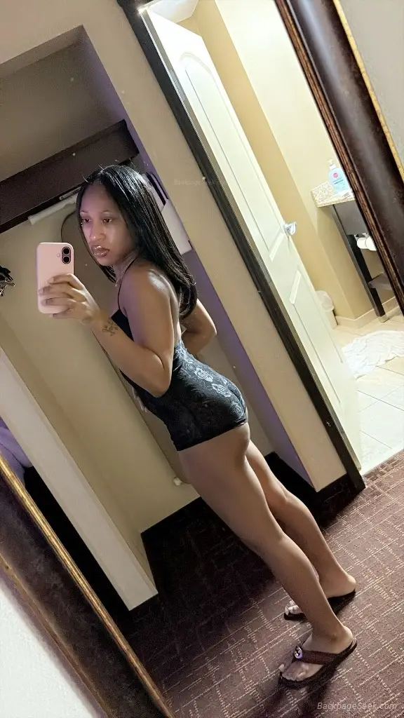 Fun Size Doll in Southern Maryland – Women Seeking Men photo 3