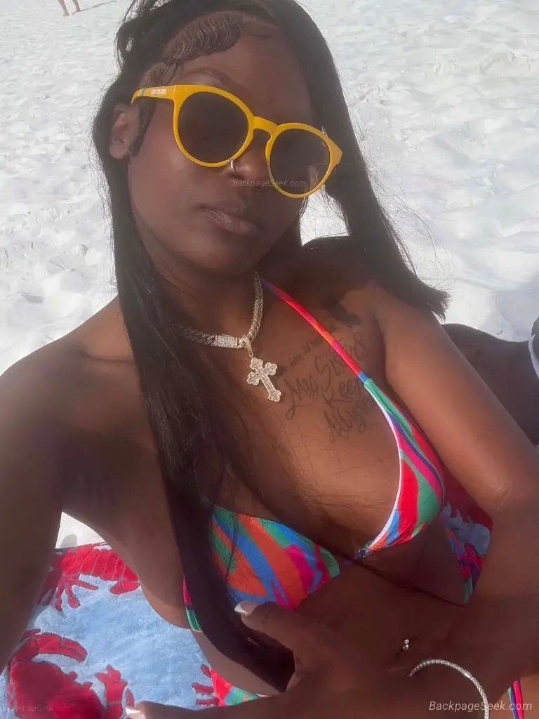 brown and petite in Southern Maryland – Women Seeking Men photo 3