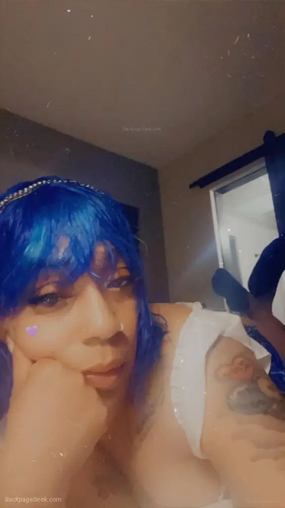 LEAVING SOON SO CUM SEE ME BEFORE I LEAVE TOWN DADA