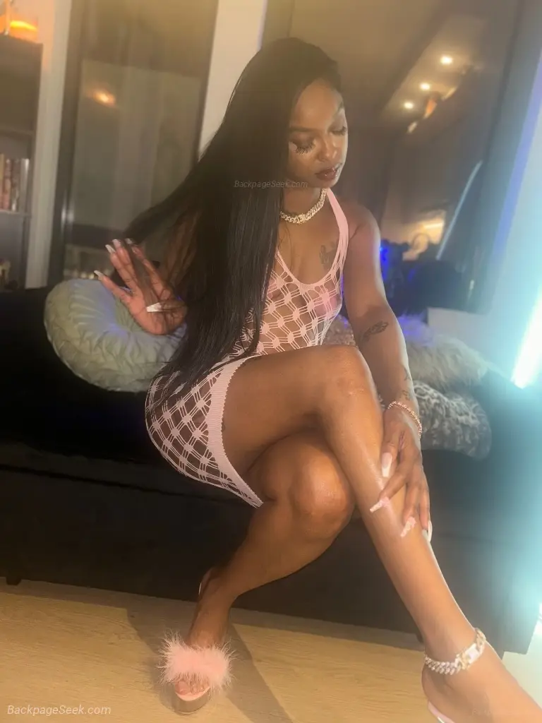 Pretty Brown Brown in Southern Maryland – Women Seeking Men photo 2