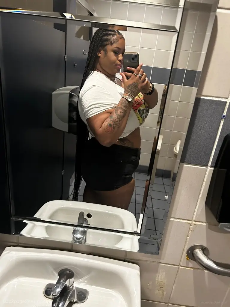 intown Ms Peaches in Tallahassee – Women Seeking Men photo 6