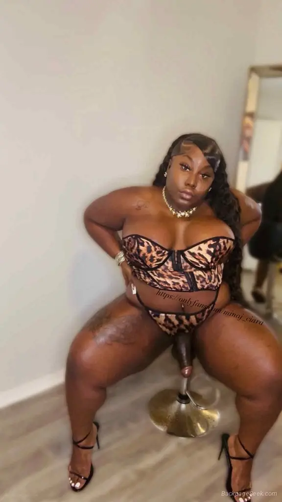Fijii Waters in Tallahassee – Women Seeking Men photo 5