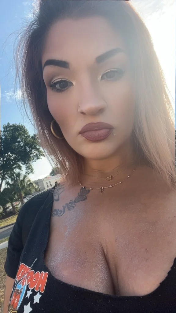 great specials dont miss outcome hang out with the one and o... in Tampa – Women Seeking Men photo 2
