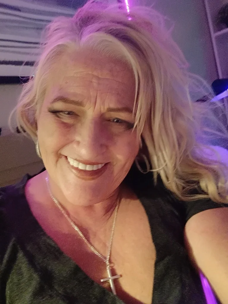 Attracted to Cougars Ever wondered what it would be like to... in Tampa – Women Seeking Men photo 2