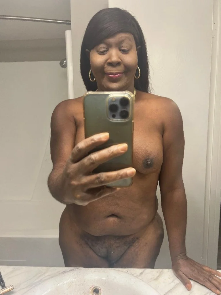 TS DEBORAH HERE IN THE TOWN N COUNTRY AREA OFF WEBB RD AND W... in Tampa – Women Seeking Men photo 5