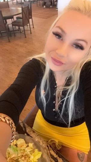 blonde greek barbie out call in Tampa – Women Seeking Men photo 2