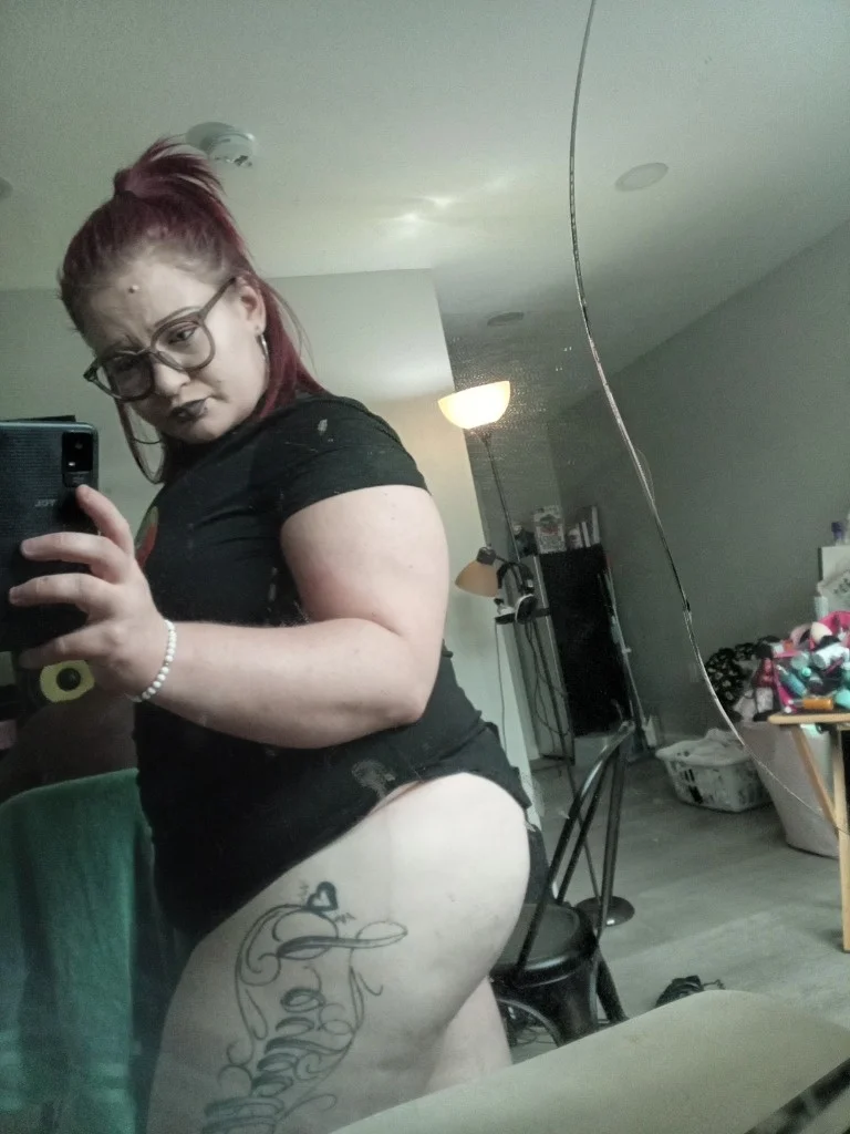 Let My Pretty Pink Pussy Make You Cum in Tampa – Women Seeking Men photo 2