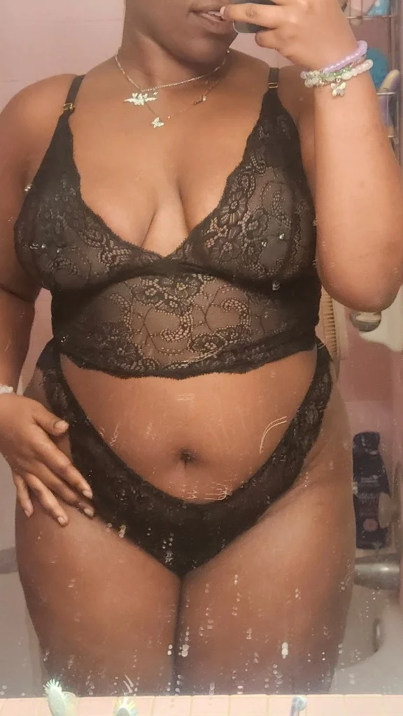 Here for ur pleasure baby