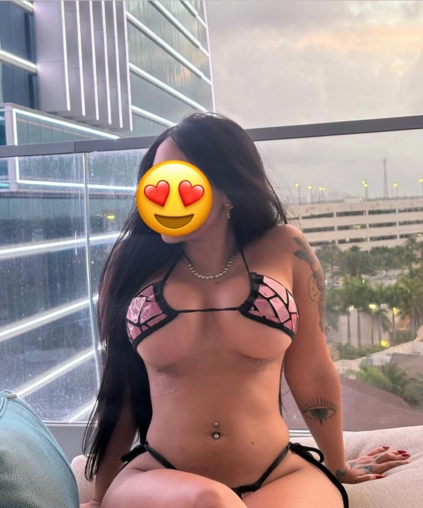 HERMOSA LATINA REAL PAPI SOY LA PUTA QUE BUSCAS AMOR SACARE... in Tampa – Women Seeking Men photo 2