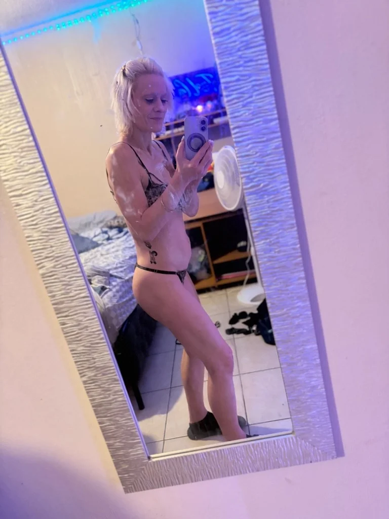 SUCKING IT SUNDAY INCALLS ONLY