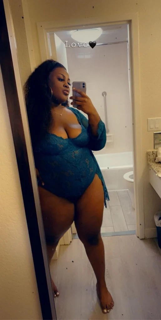 Pretty BBW in Tampa – Women Seeking Men photo 2
