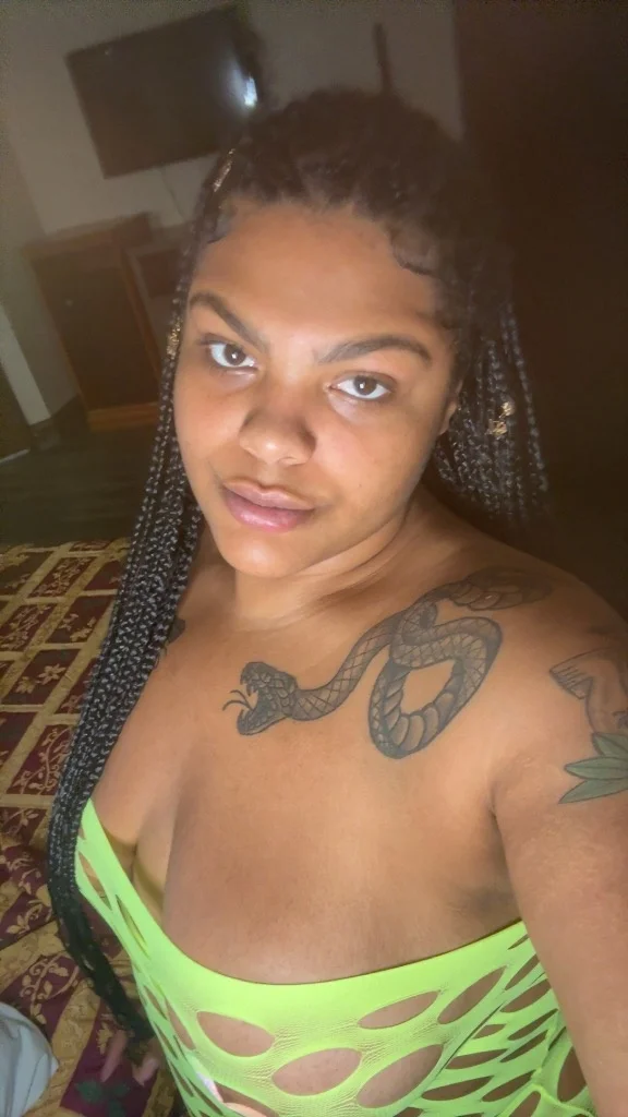 MS APPLEE in Tampa – Women Seeking Men photo 2