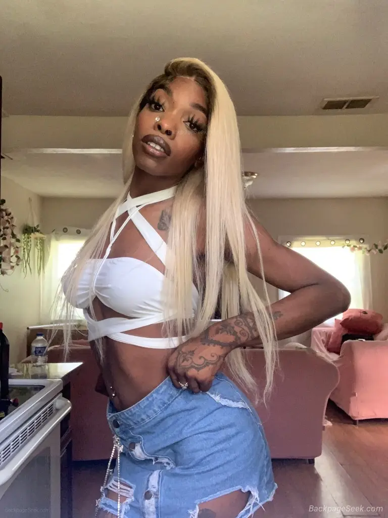 Prettiest girl youll see all day in Tampa – Women Seeking Men photo 6