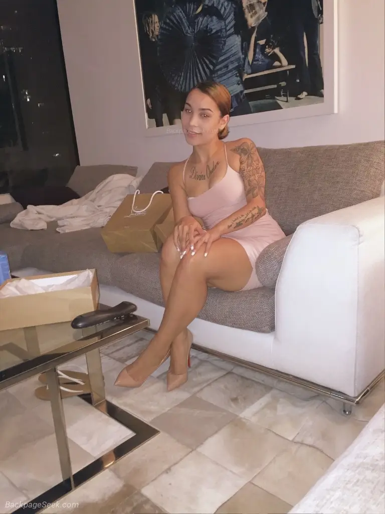 Facetime show Available Now Your Place Facetime Verify in Tampa – Women Seeking Men photo 2