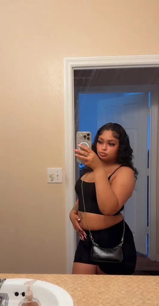 THROAT DEMON GOOD PUSSYYY in Tampa – Women Seeking Men photo 3