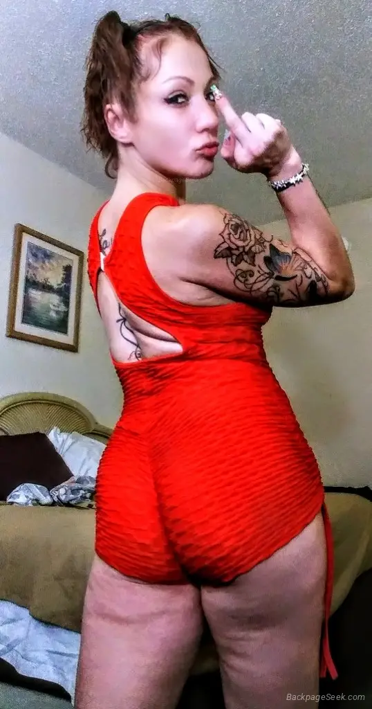 AVAILABLE NOW NEED A HOTEL ROOM OR PLACE TO DO BUSINESS AT in Tampa – Women Seeking Men photo 4