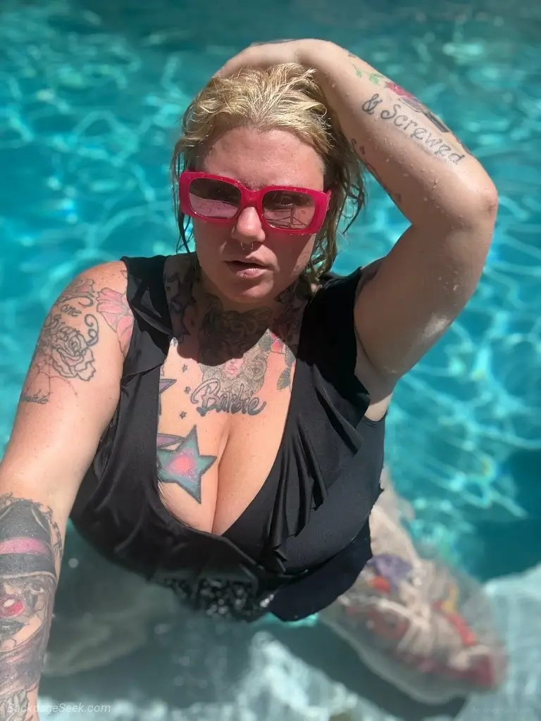 Specials for the weekend 100-headache relief 120 QV 150 HHR... in Tampa – Women Seeking Men photo 3