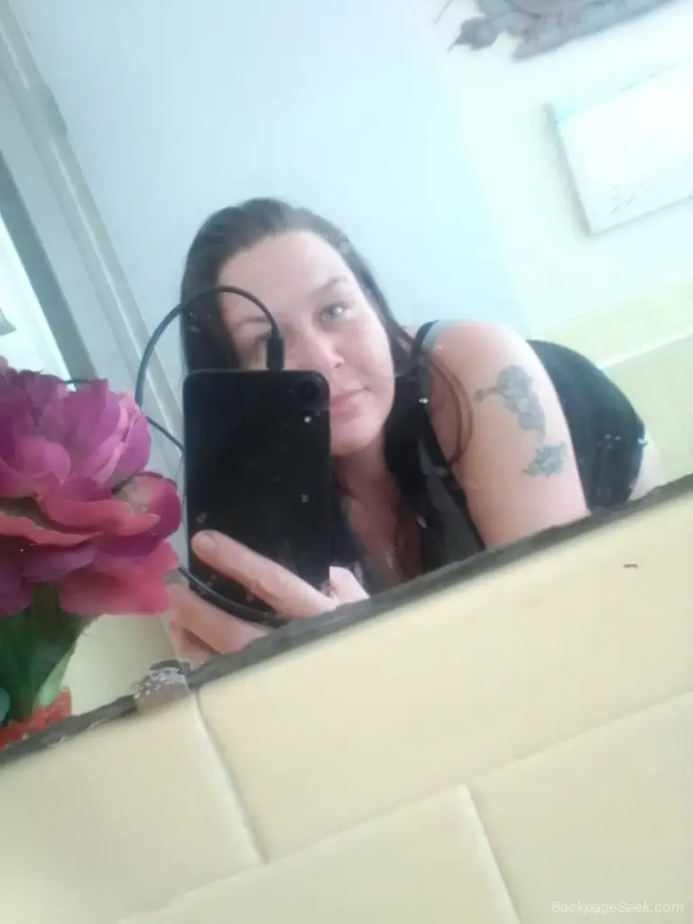freaky fukkin friday in Tampa – Women Seeking Men photo 6