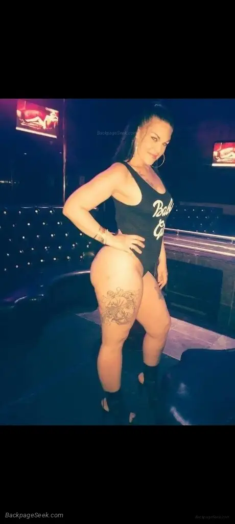 SEXY CURVY ITALIAN BADDIE REAL DEAL CALL NOW !!