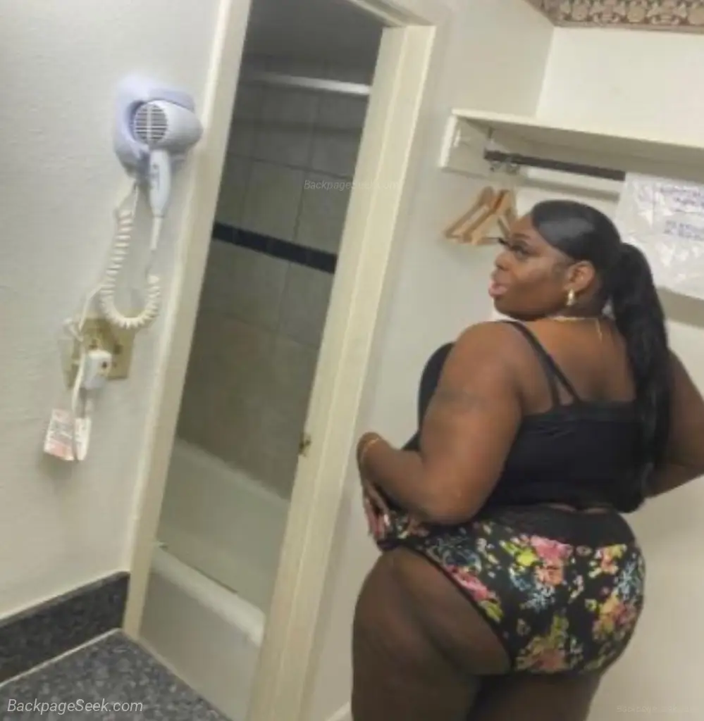 TS cream top Incalls And Outcalls FT shows avail in Tampa – Women Seeking Men photo 4