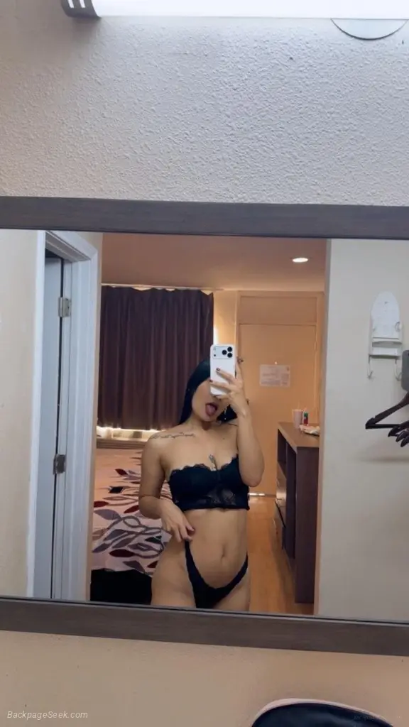 Soy una chica joven dispuesta a complacerlos in Tampa – Women Seeking Men photo 3