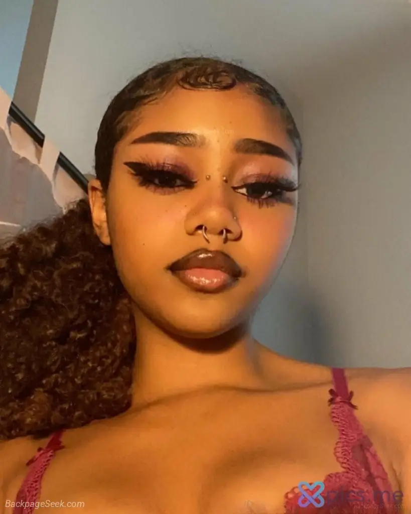 Available 24/7 Sweet Sexy Ebony Girl Ready to Play