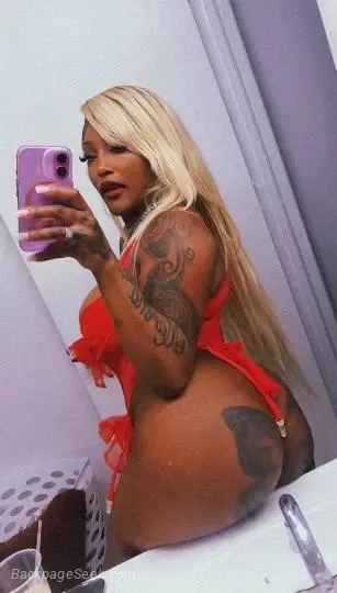 NINA IM BACK BABYS in Tampa – Women Seeking Men photo 6